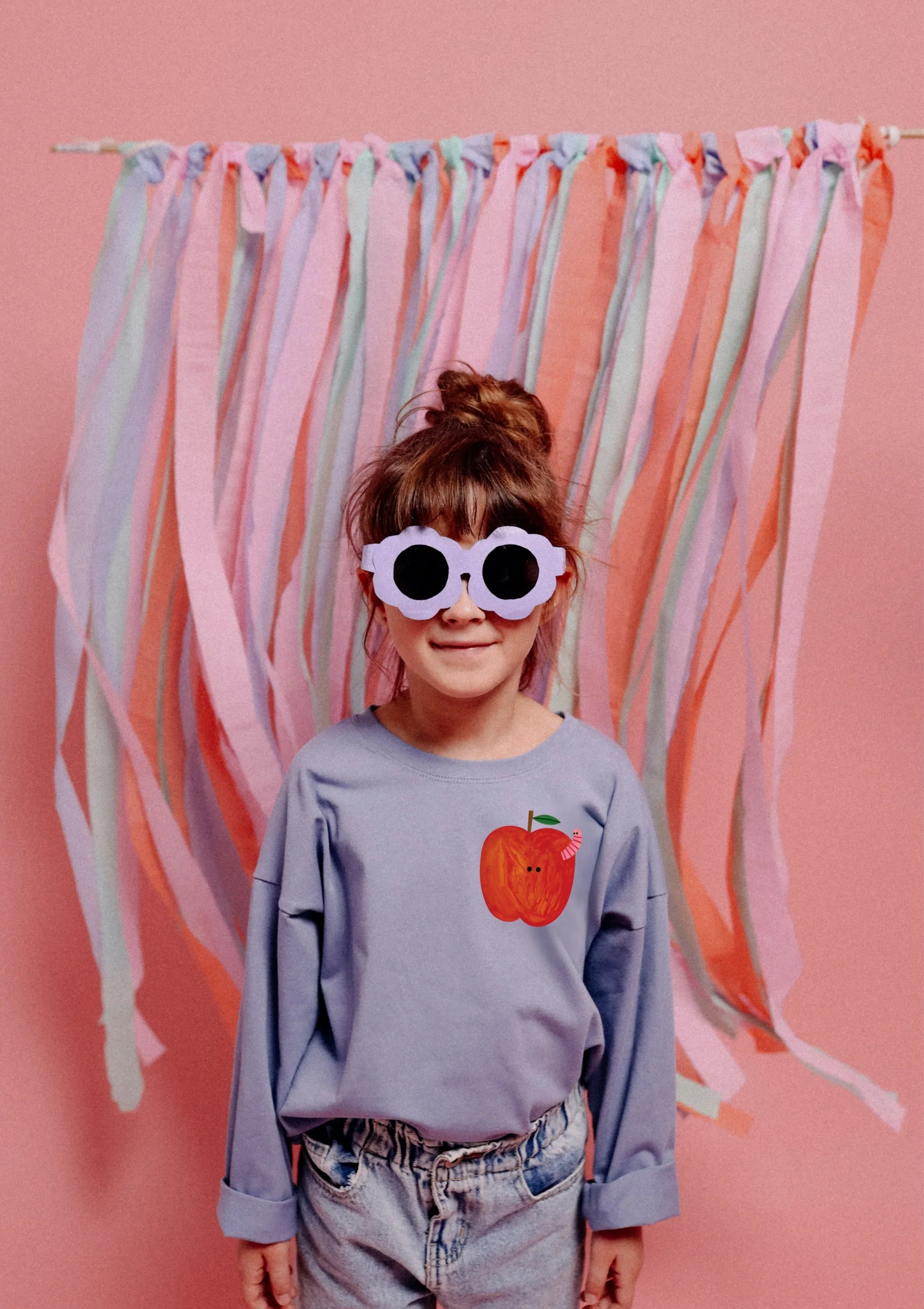 APFEL AUF BLAU OVERSIZED LONGSLEEVE ( LIEFERUNG CA. 14 TAGE) - dontgrowup.de