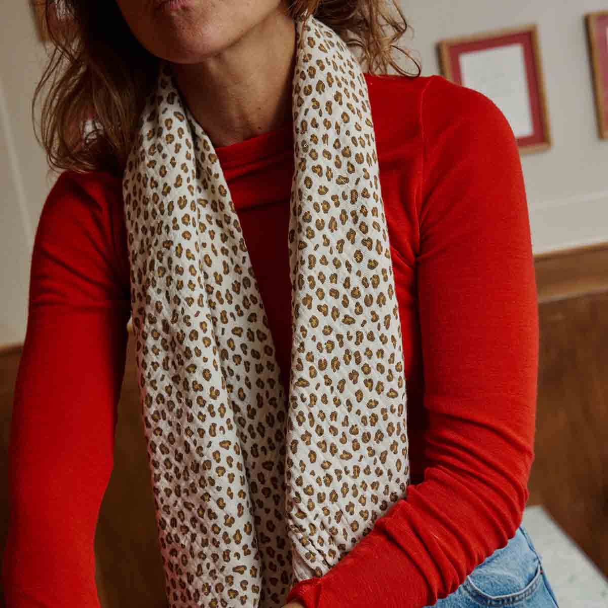 HALSTUCH - MINI LEOPARD GREIGE 110x110