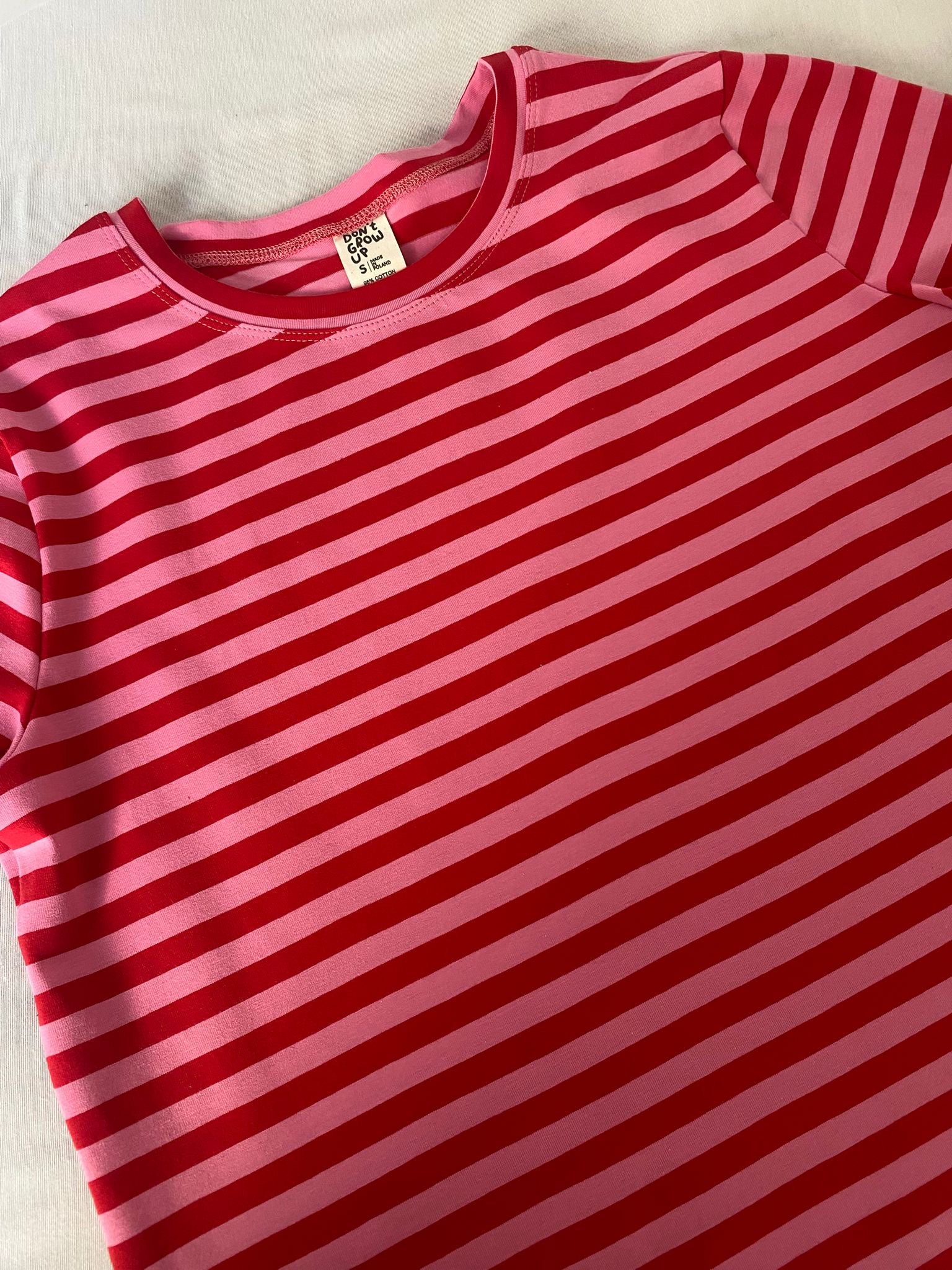 STREIFEN ROT + ROSA - ERWACHSENEN T-SHIRT (ANFERTIGUNG CA. 14 TAGE)