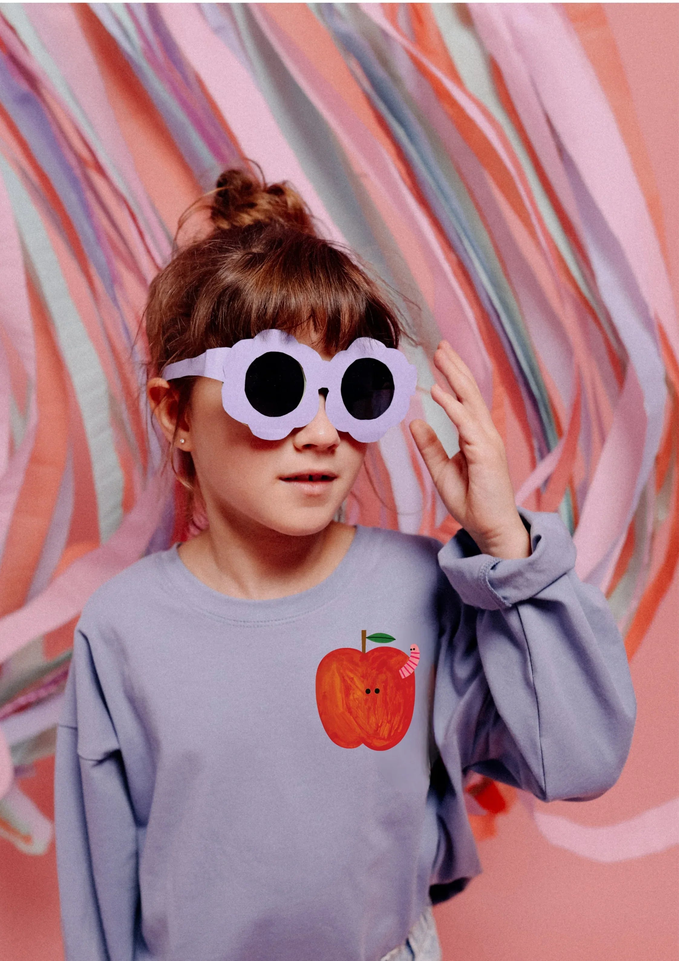 APFEL AUF BLAU OVERSIZED LONGSLEEVE ( LIEFERUNG CA. 14 TAGE) - dontgrowup.de