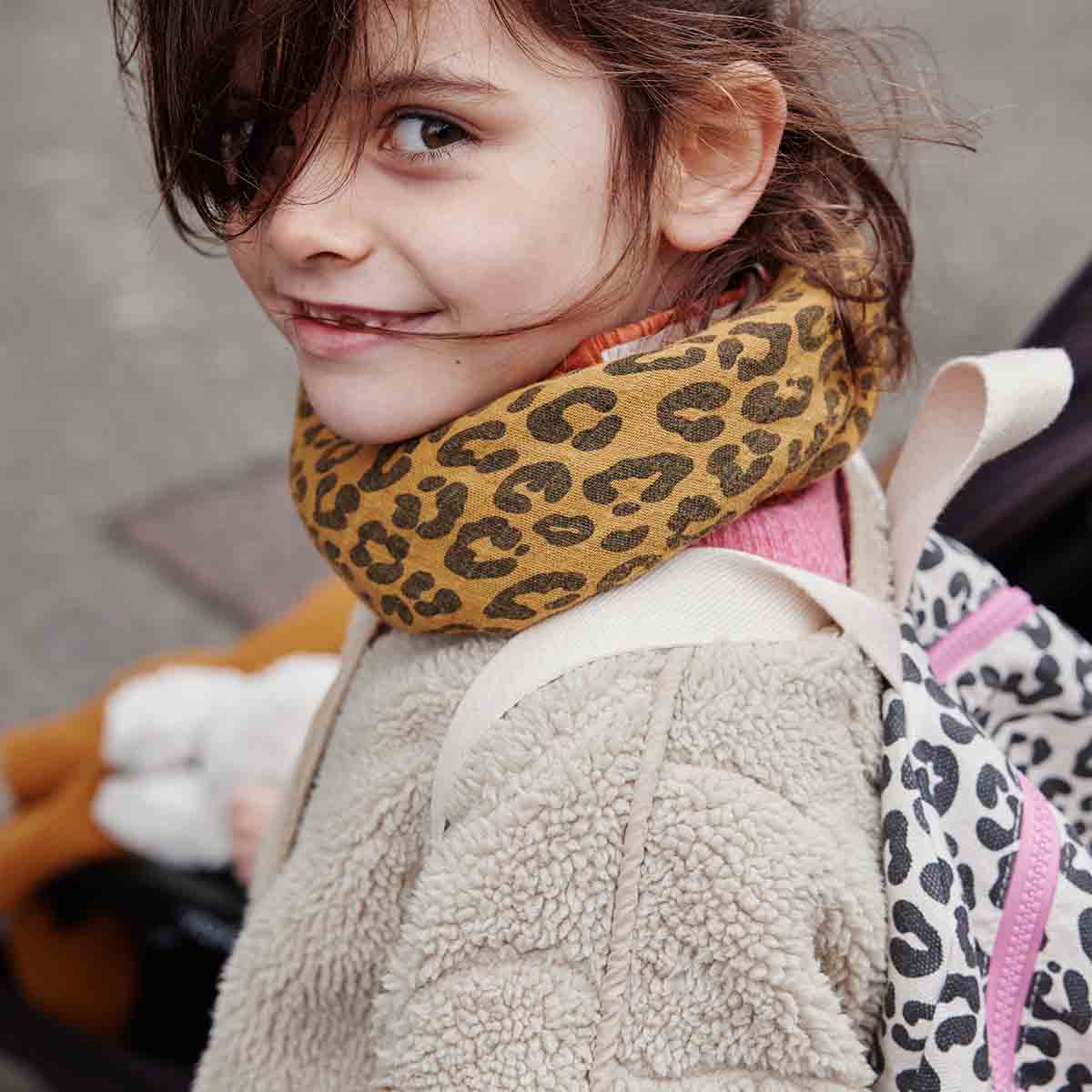 HALSTUCH - LEO + KARAMELL 110x110