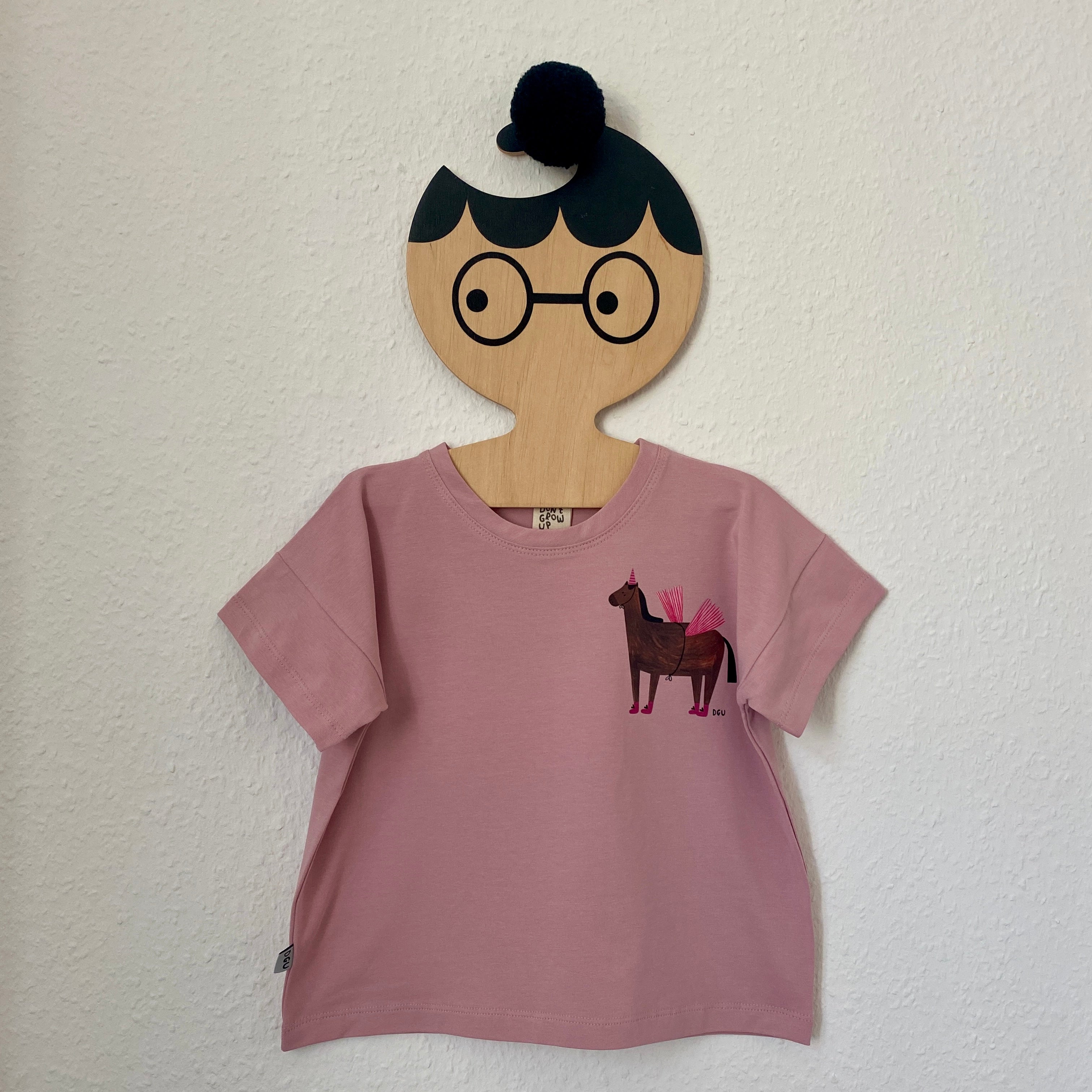 PFERD AUF ROSA OVERSIZE SHIRT (LIEFERUNG CA. 14 TAGE)