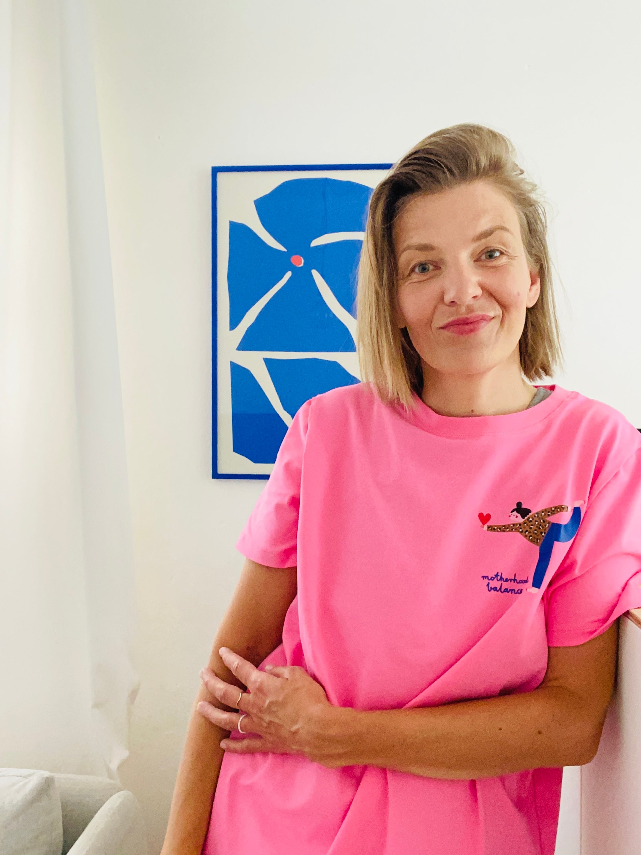 MOTHERHOOD BALANCE AUF PINK - ERWACHSENEN T-SHIRT