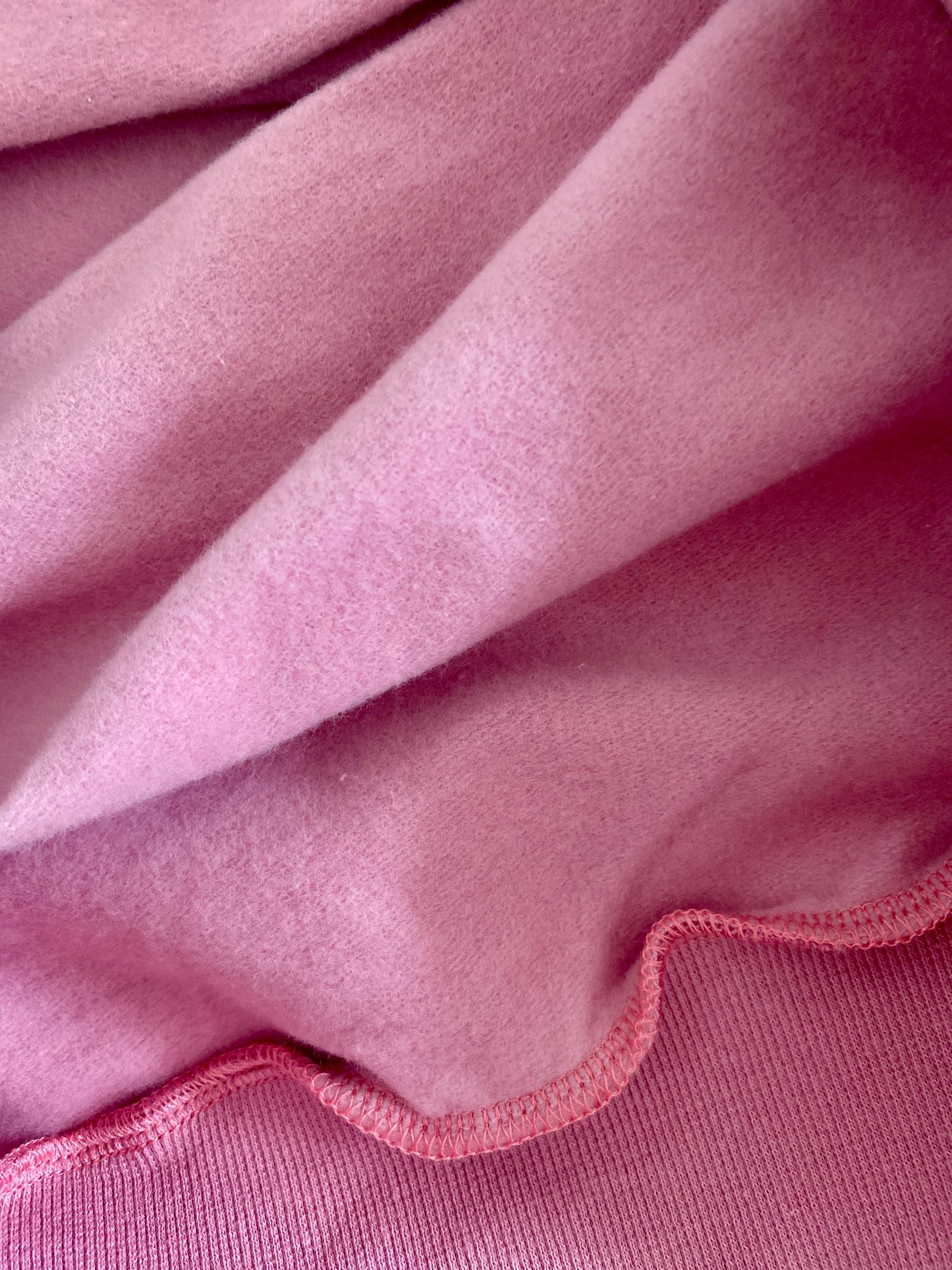ERWACHSENEN SWEATSHIRT- HERZ AUF ALTROSA (LIEFERUNG CA 14 TAGE)