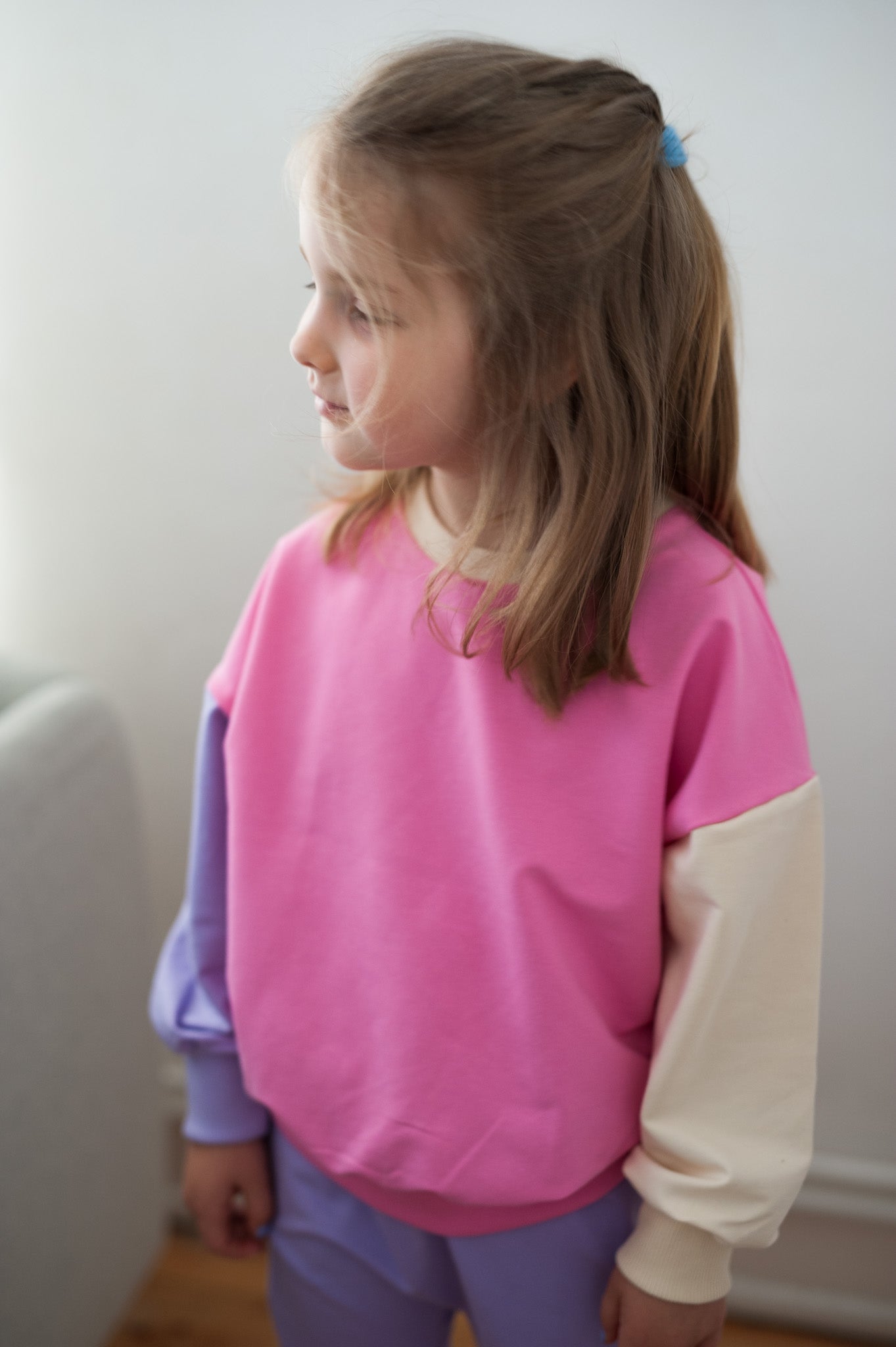 PINK COLOR BLOCKING SWEATSHIRT