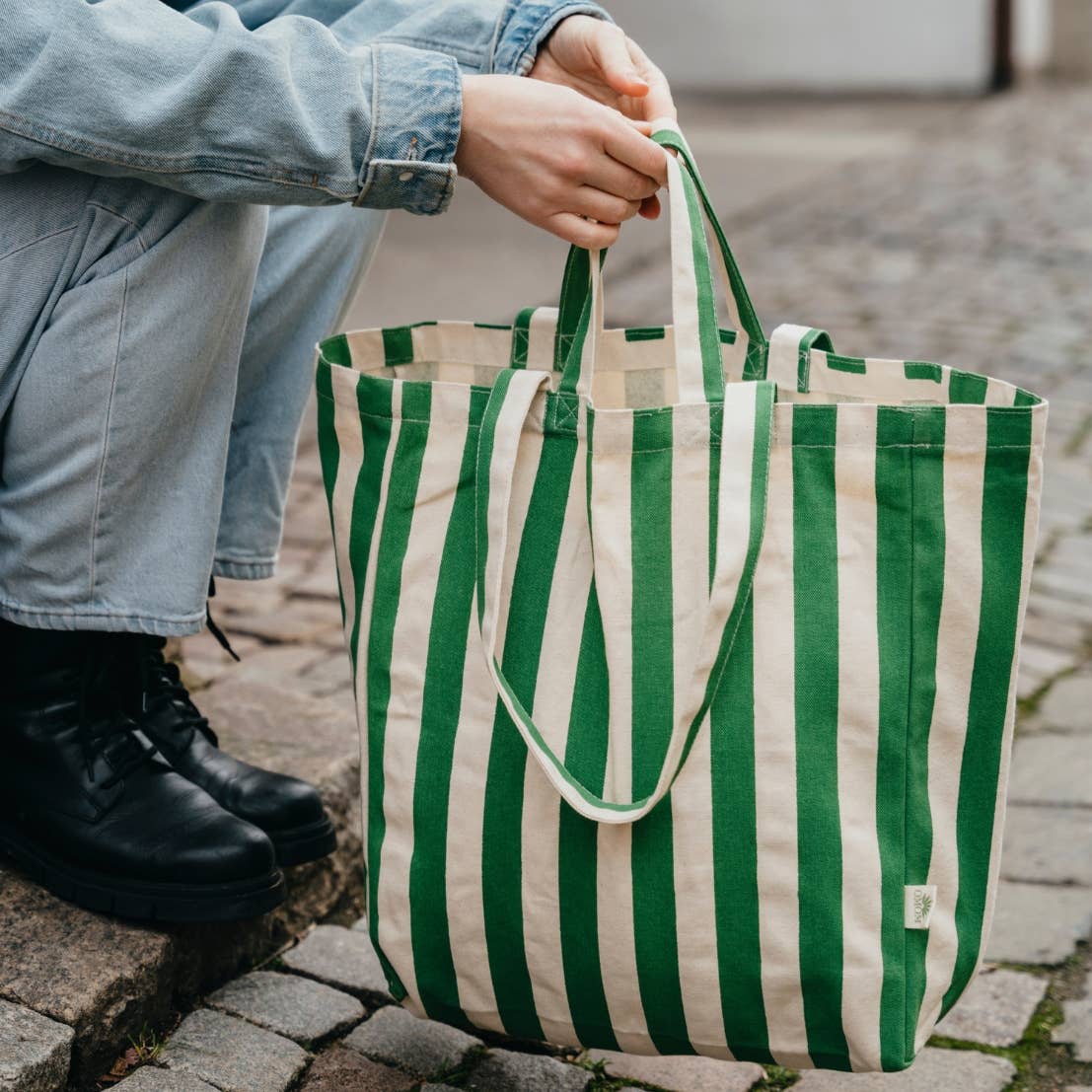 OMOM TRAGETASCHE - STREIFEN BLAU + CREME