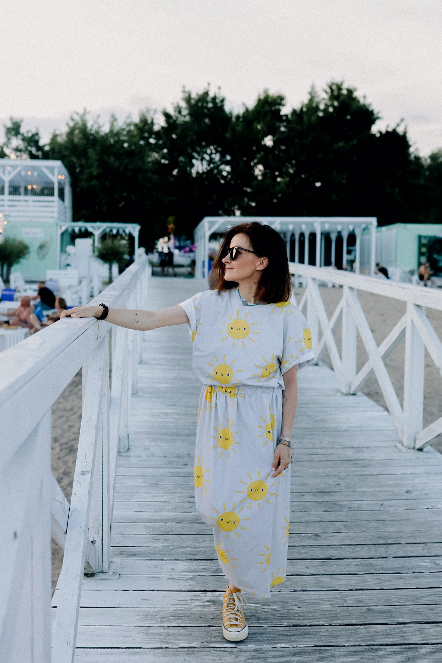 SONNE ALL OVER PRINT- BOXY T-SHIRT ( LIEFERUNG CA. 14 TAGE)