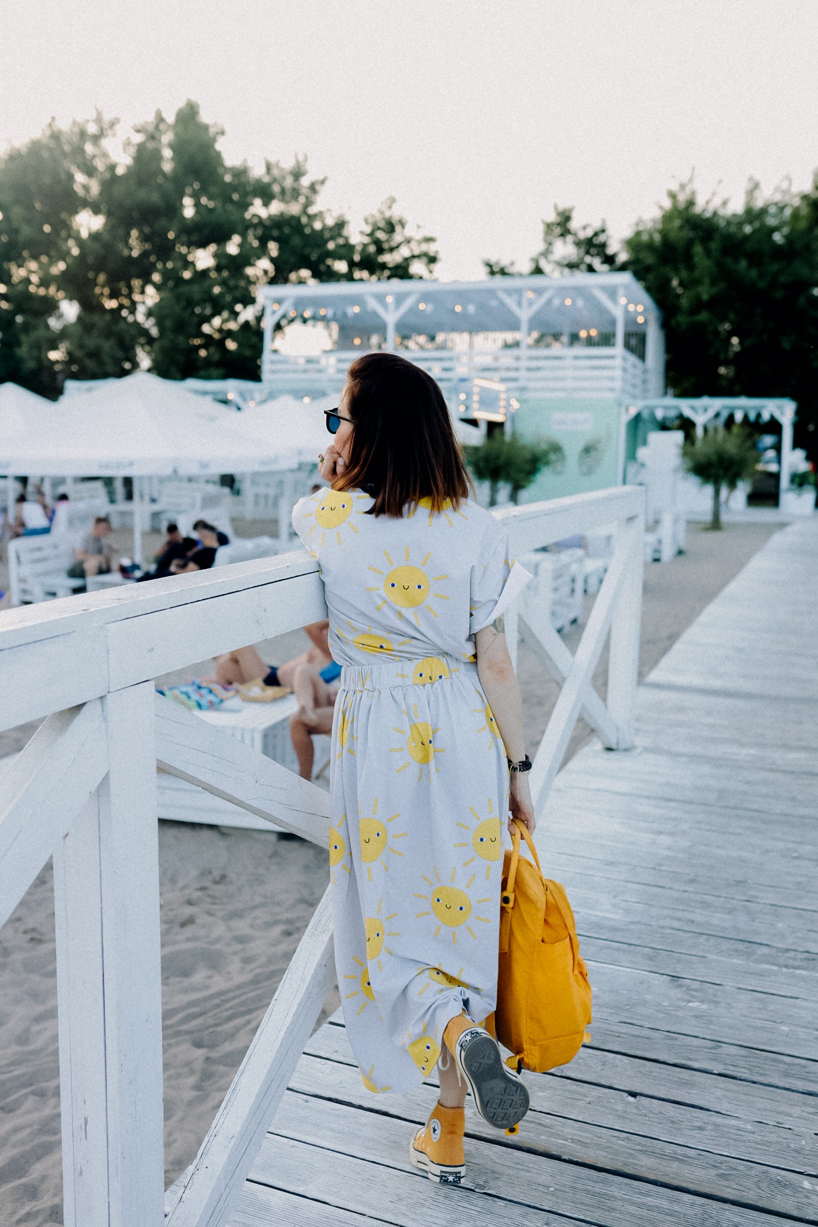 SONNE ALL OVER PRINT- BOXY T-SHIRT ( LIEFERUNG CA. 14 TAGE)