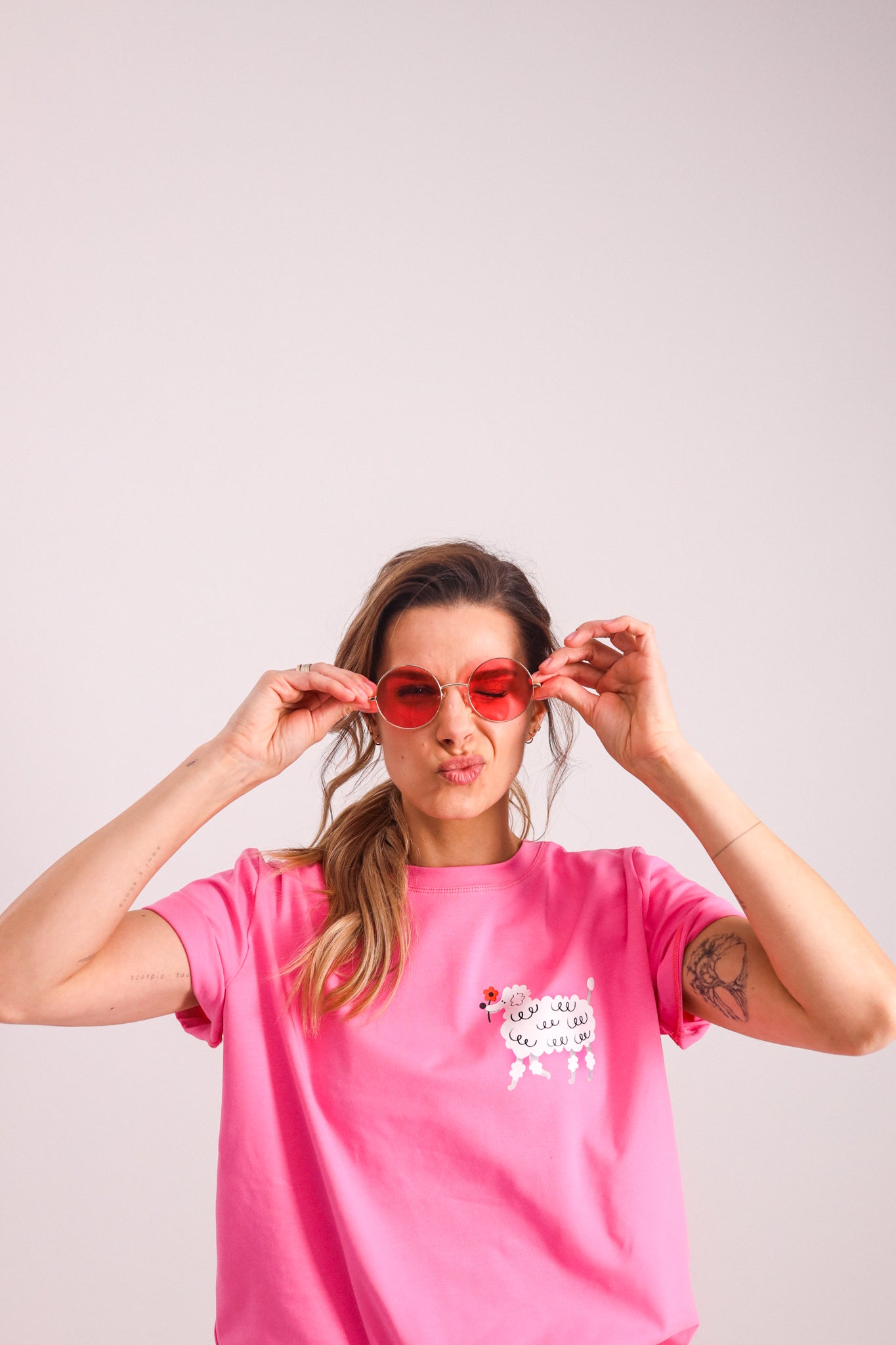 PUDEL AUF PINK - ERWACHSENEN T-SHIRT