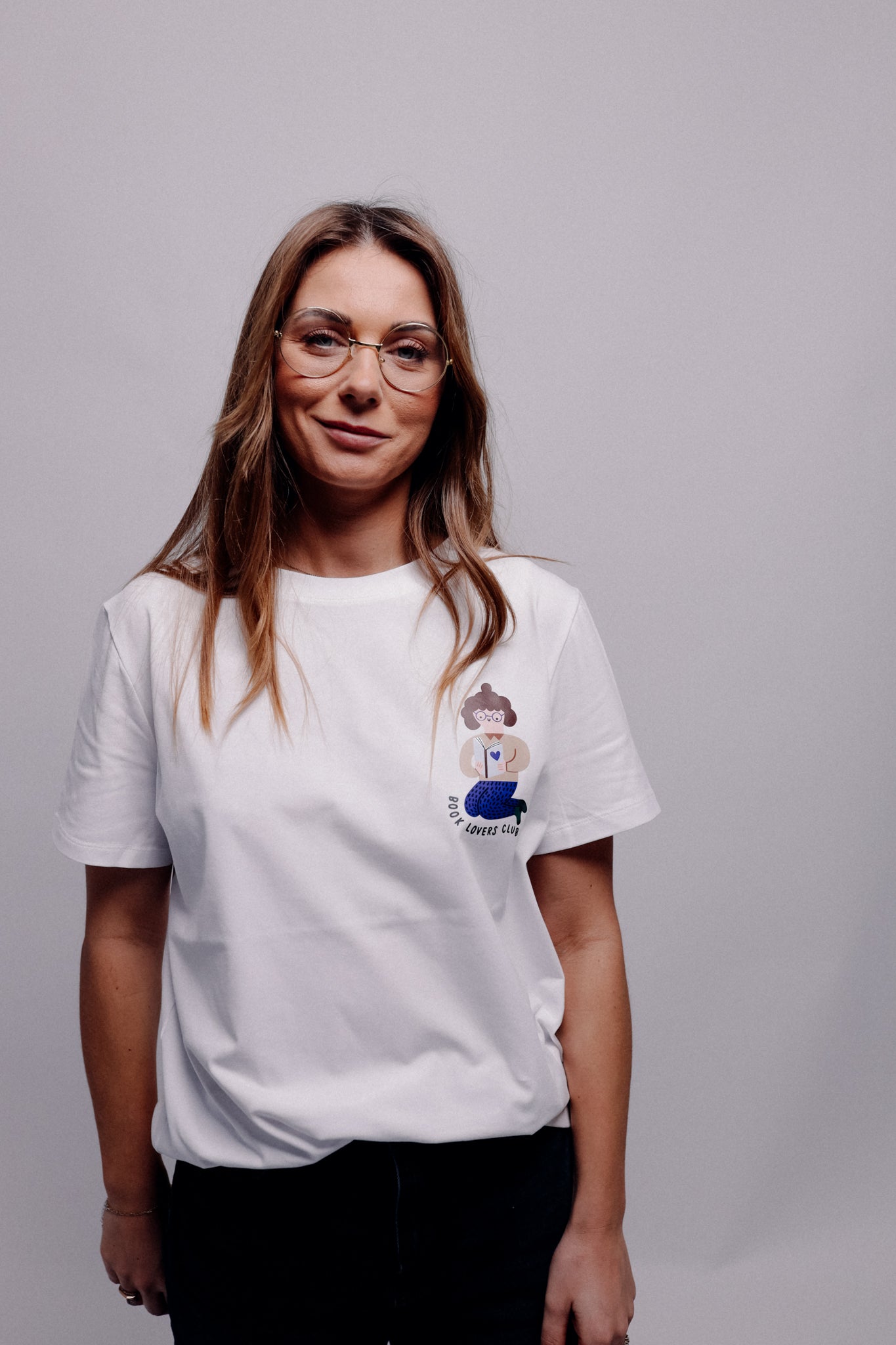 BOOK LOVER AUF WEIß - ERWACHSENEN T-SHIRT