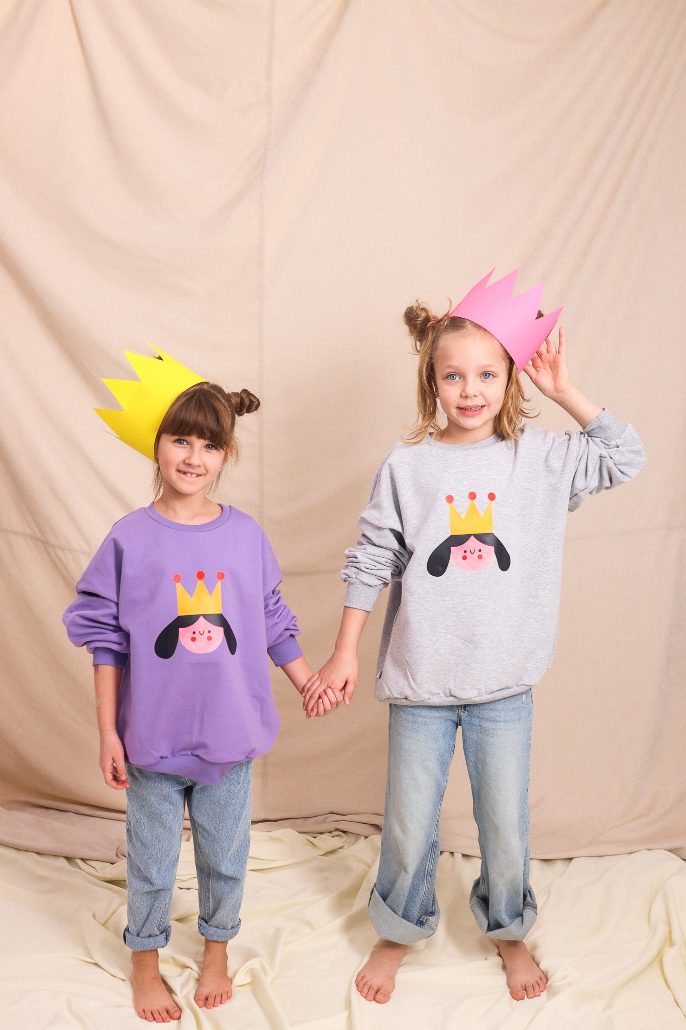 QUEEN AUF GRAU MELIERT SWEATSHIRT (LIEFERZEIT CA. 14 TAGE)