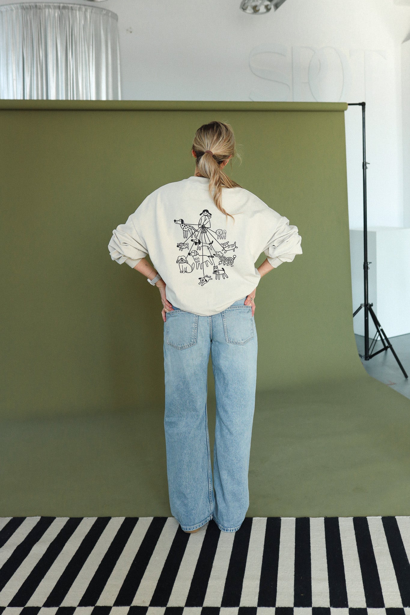 DOG LOVER - SWEATSHIRT - CREME