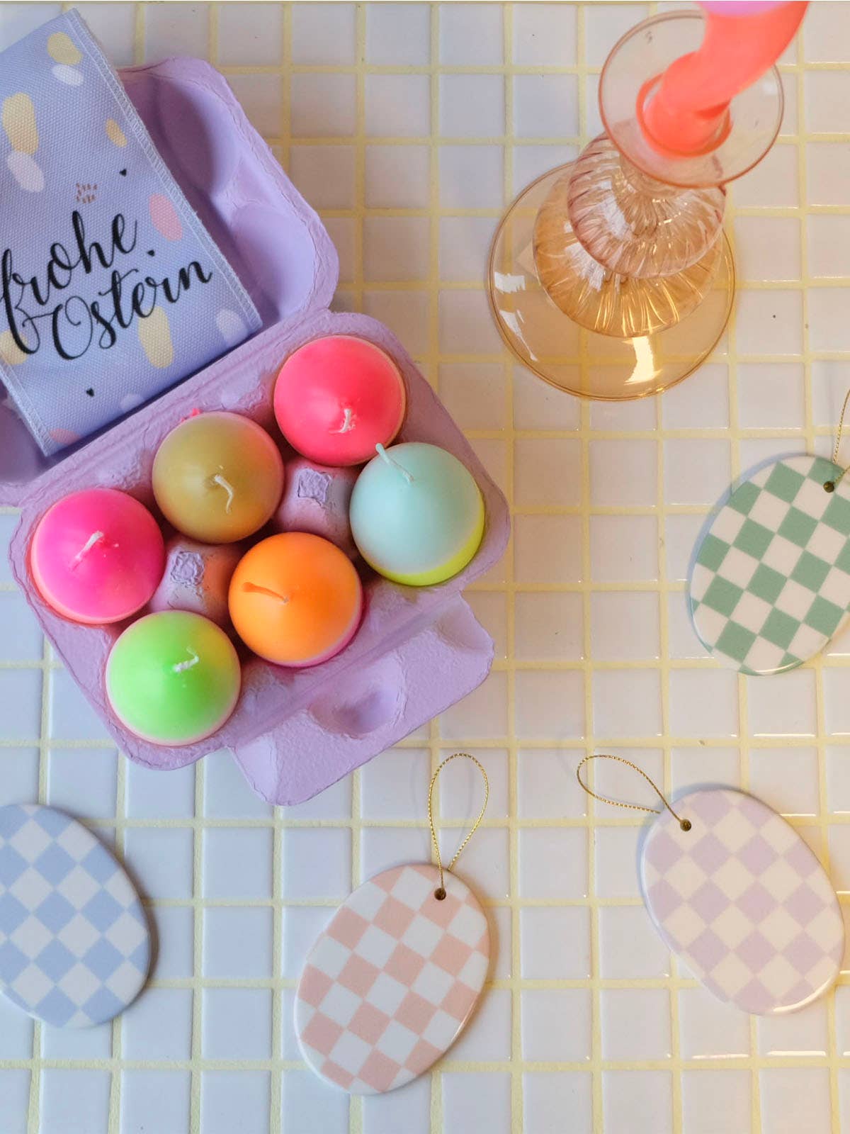 KERAMIK ANHÄNGER - OVAL - CHECKER FLIEDER