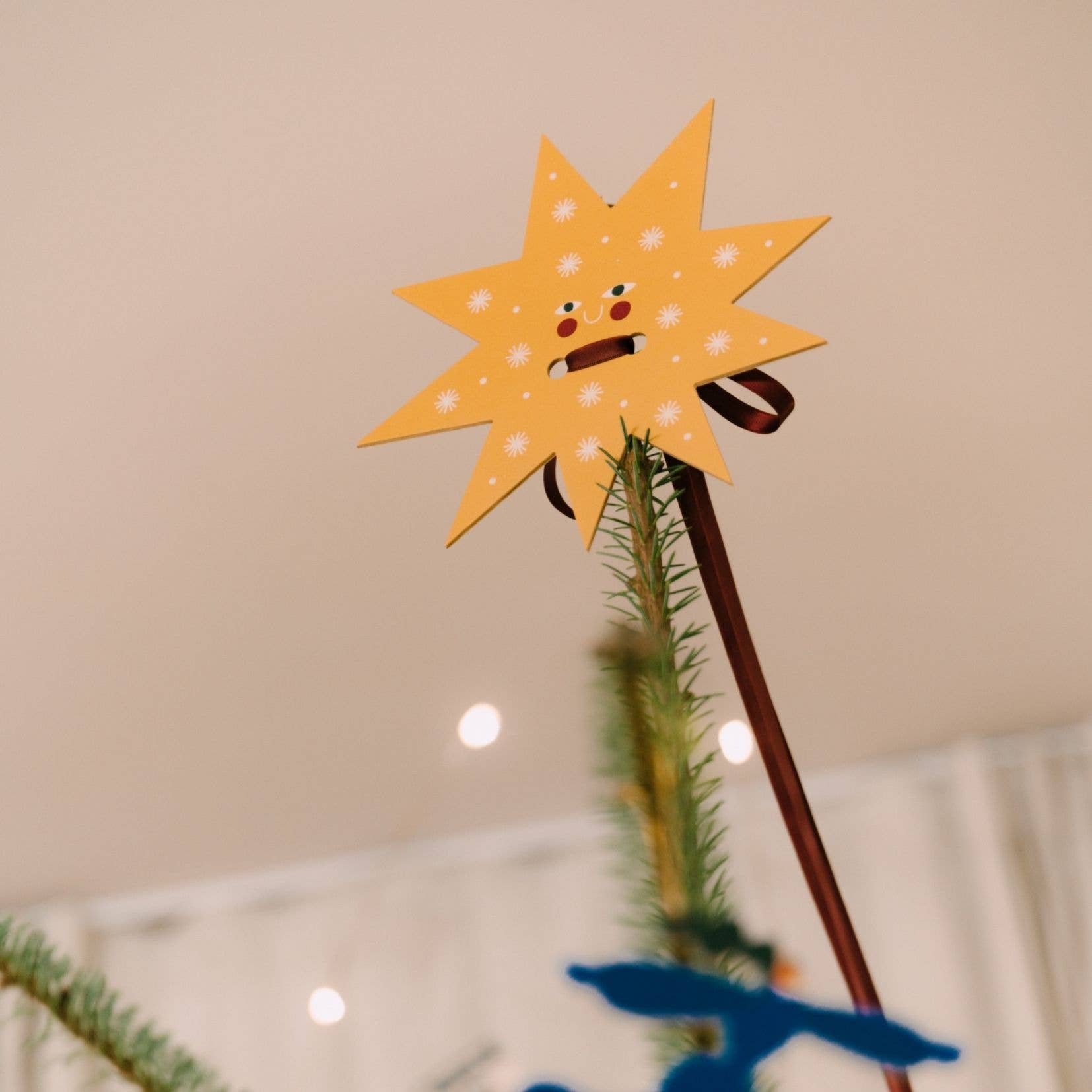 WEIHNACHTSBAUMSPITZE - STERN