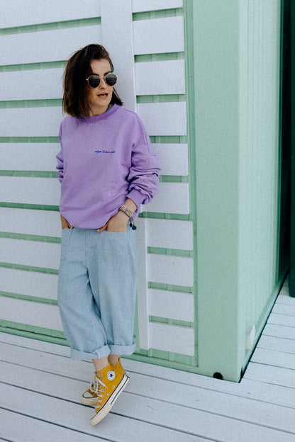 BIG COFFEE LOVER AUF LILA - ERWACHSENEN SWEATSHIRT