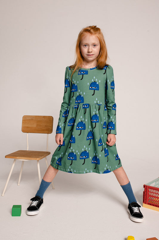 REGENSCHIRM KLEID MIT PUFFÄRMELN