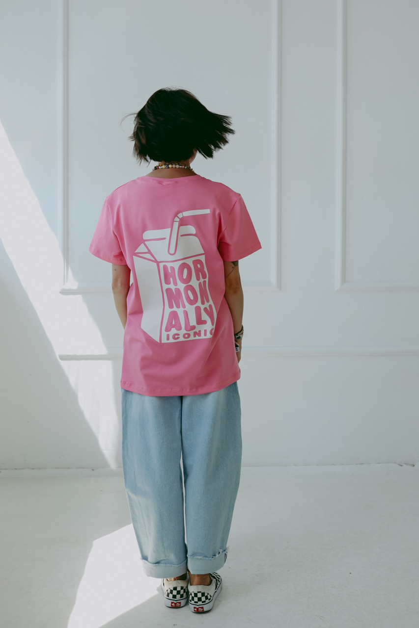 Hormonally Iconic - Erwachsenen T-Shirt - Pink