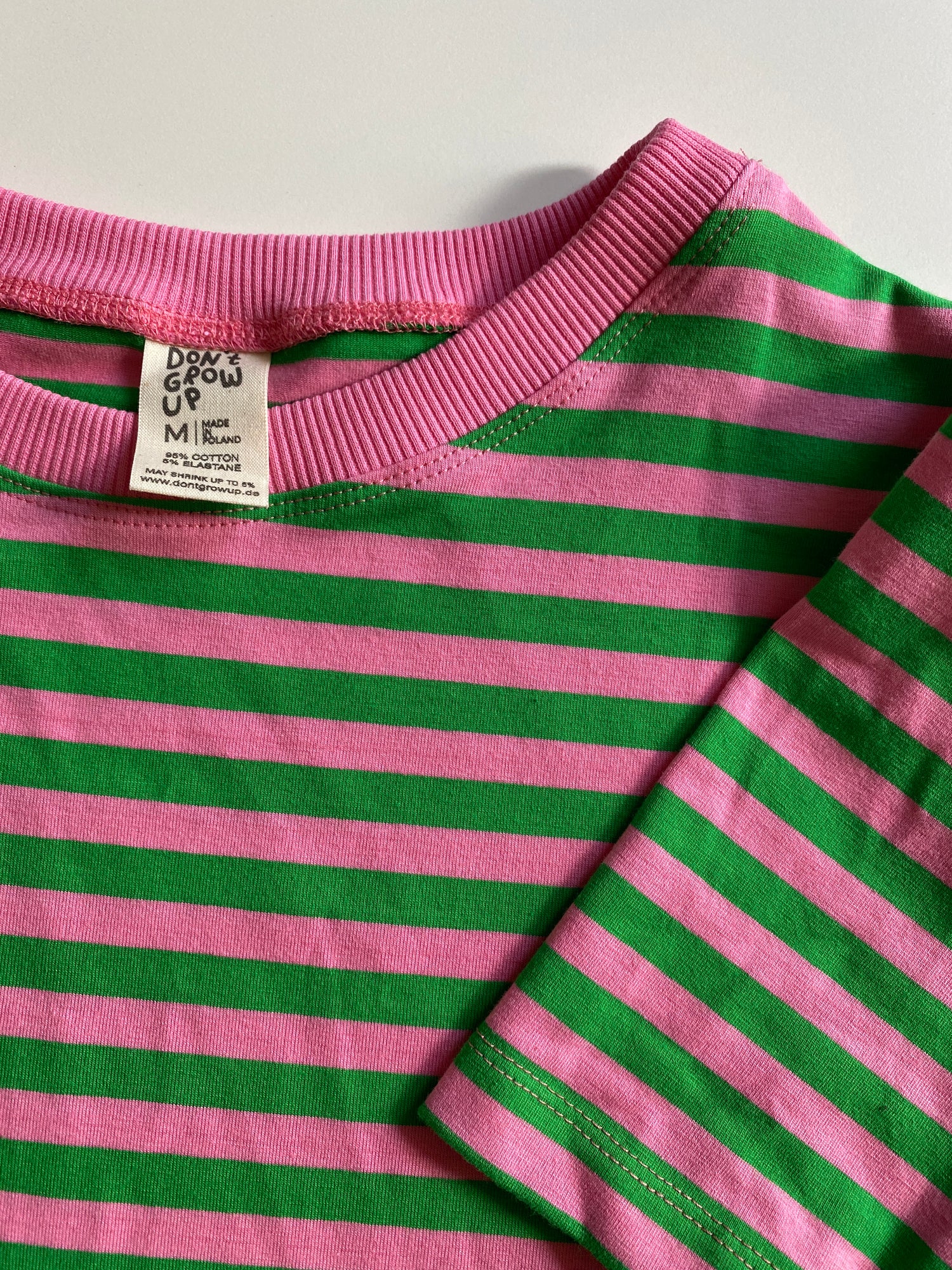 STREIFEN GRÜN + ROSA -  ERWACHSENEN T-SHIRT (ANFERTIGUNG CA. 14 TAGE)