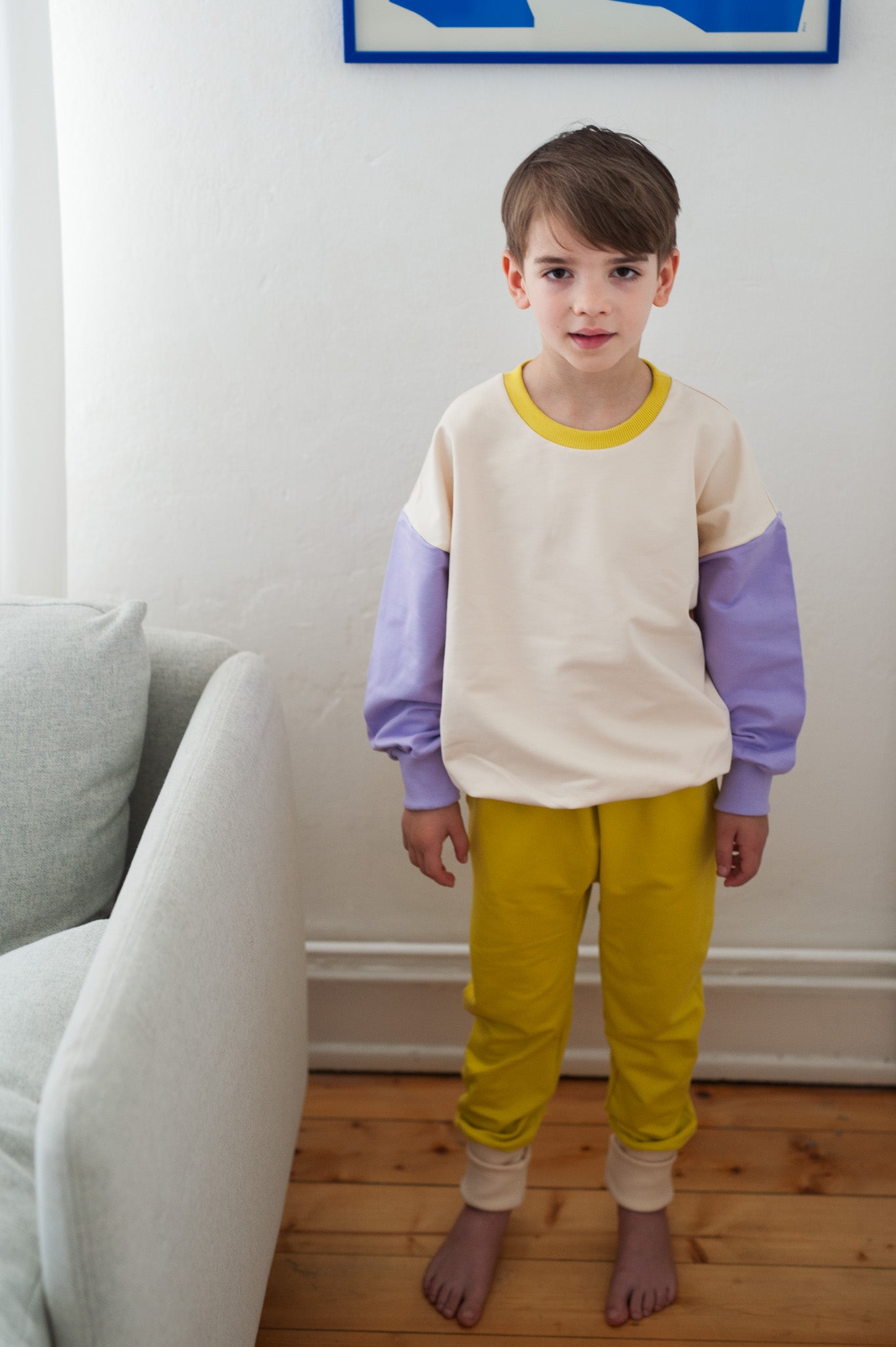 BISQUIT COLOR BLOCKING SWEATSHIRT (LIEFERZEIT. CA 14 TAGE)