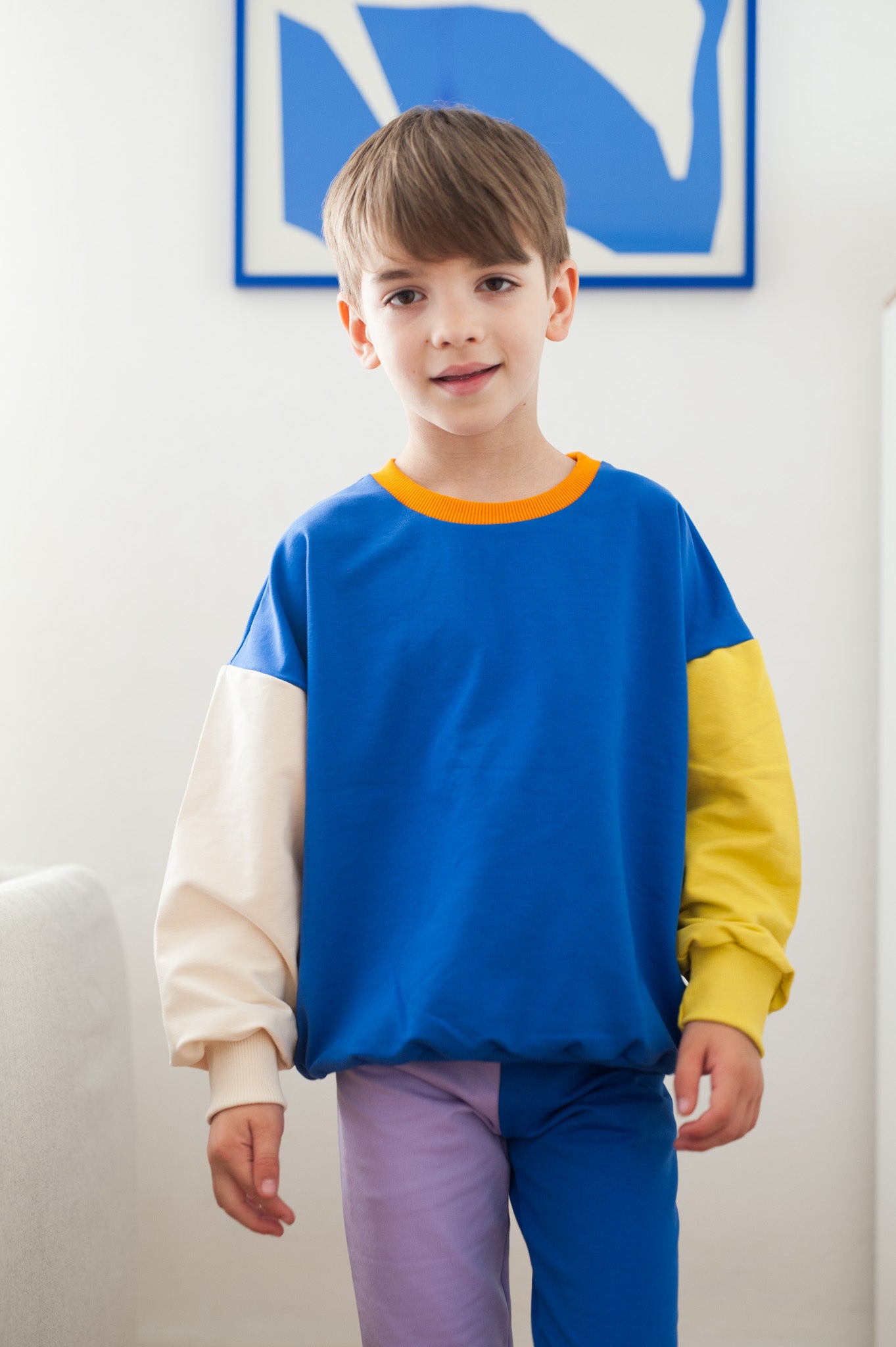 ROYAL BLUE COLOR BLOCKING SWEATSHIRT