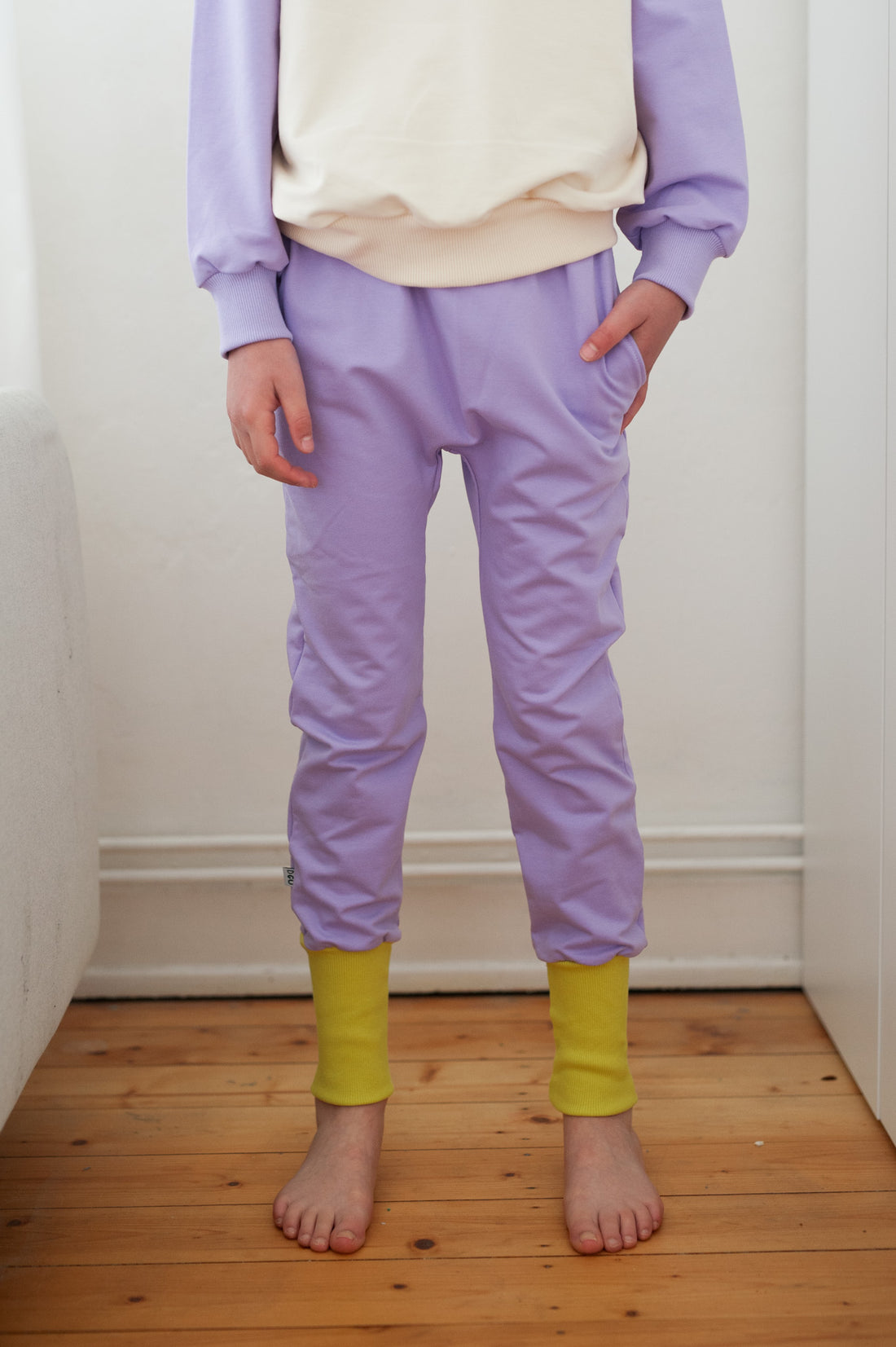 DGU ON PURPLE PANTS