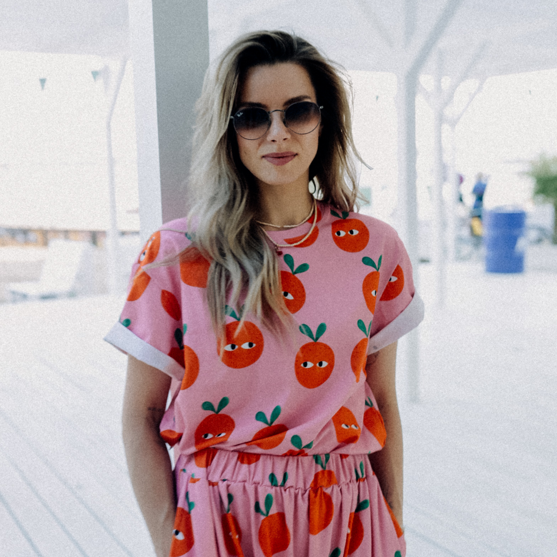 ORANGEN ALL OVER PRINT- BOXY T-SHIRT ( LIEFERUNG CA. 14 TAGE)