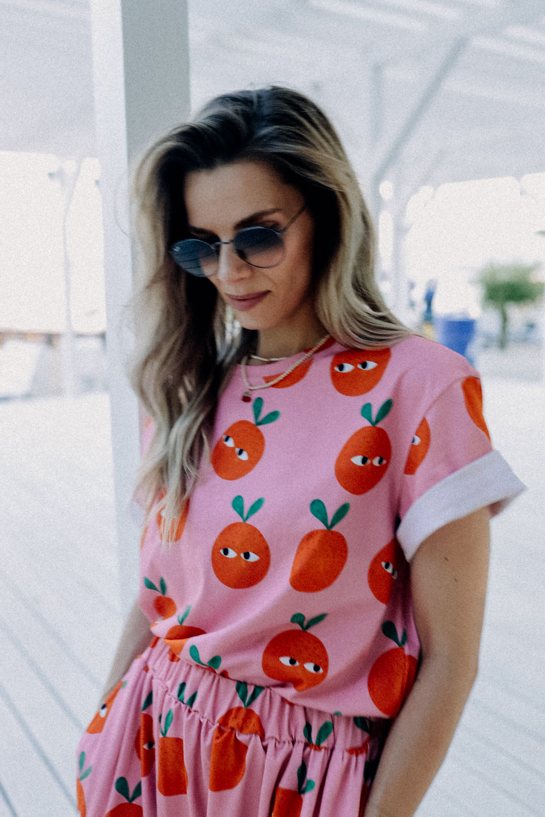 ORANGEN ALL OVER PRINT- BOXY T-SHIRT ( LIEFERUNG CA. 14 TAGE)