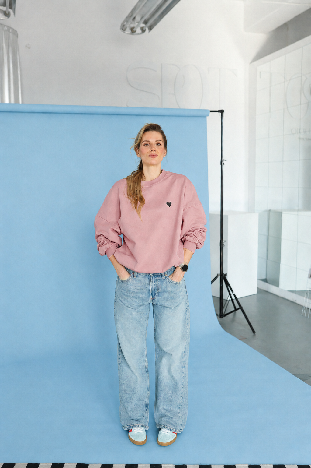 DOG LOVER - OVERSIZED SWEATSHIRT - ALTROSA