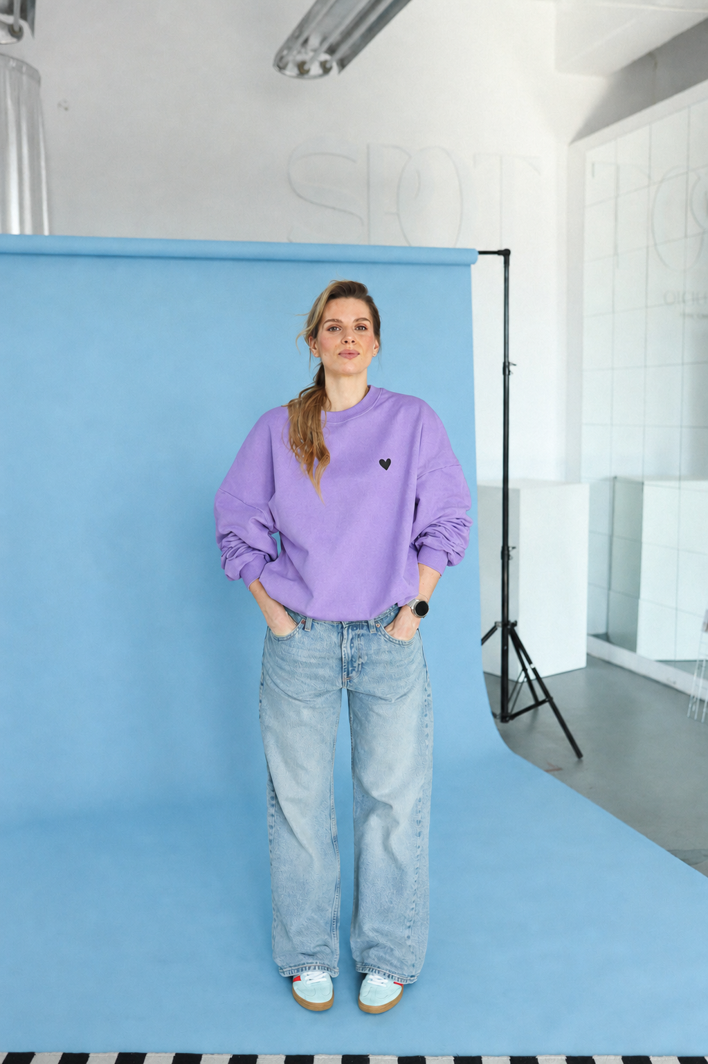 DOG LOVER - OVERSIZED SWEATSHIRT - LILA