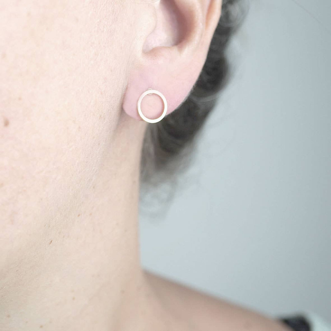 OHRSTECKER - RING