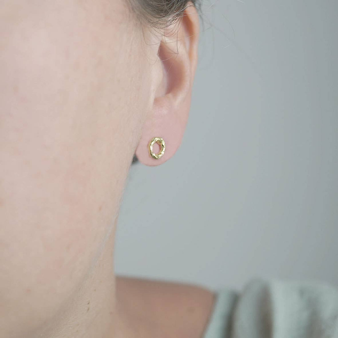 OHRSTECKER - STRUCTURED RING