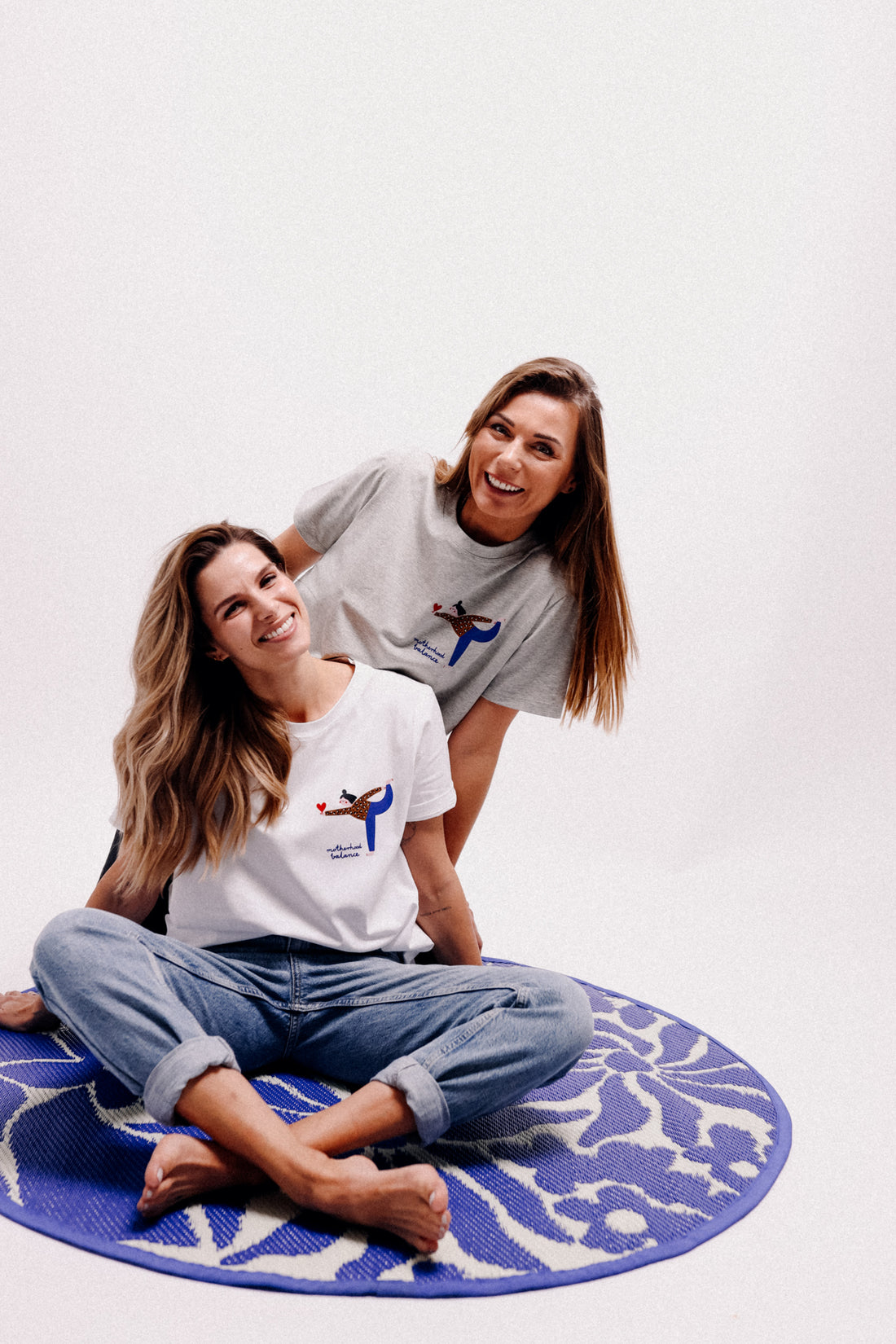 BLUE FLOWERS - ADULT T-SHIRT