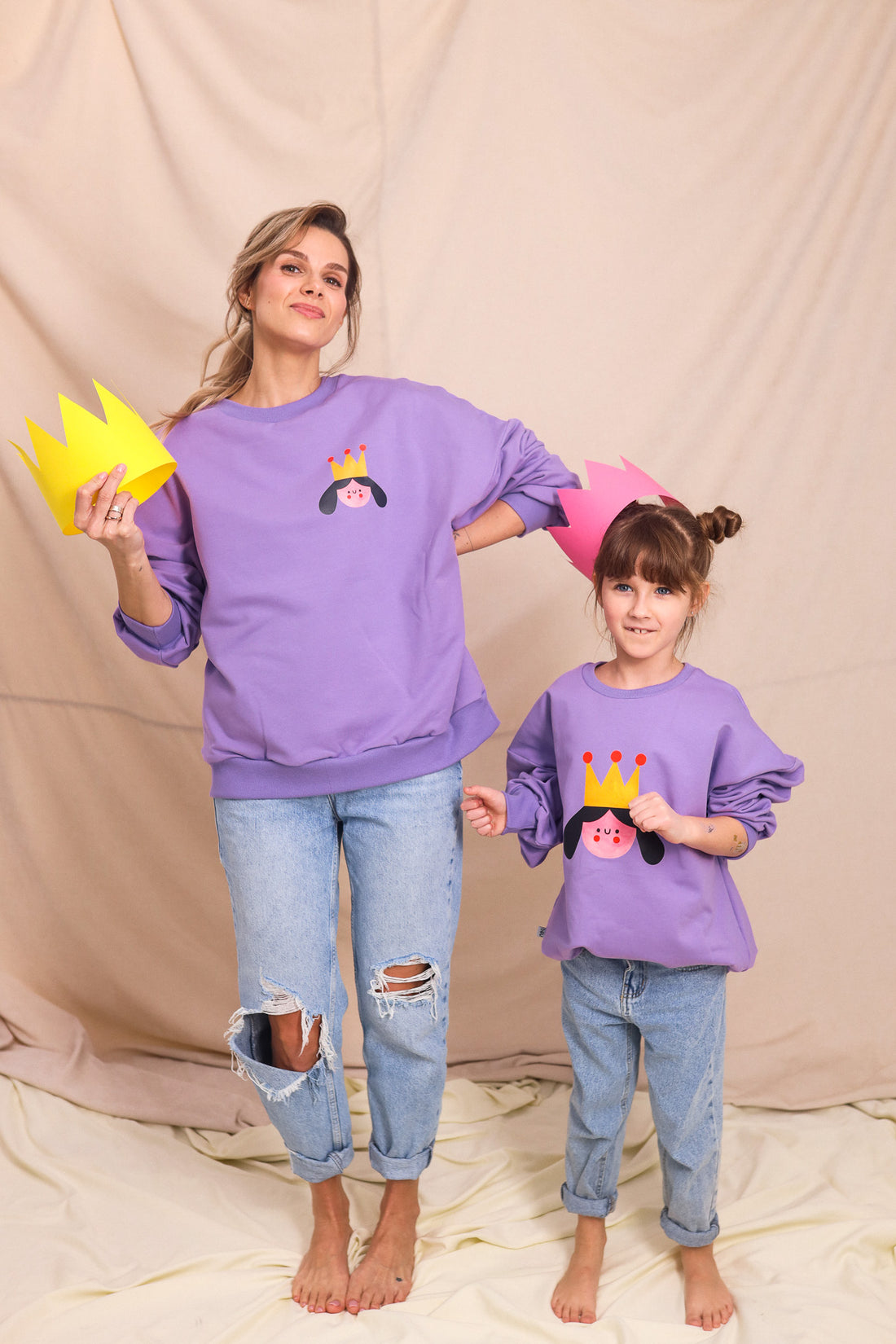 ERWACHSENEN SWEATSHIRT- QUEEN AUF LILA (LIEFERUNG CA. 14)