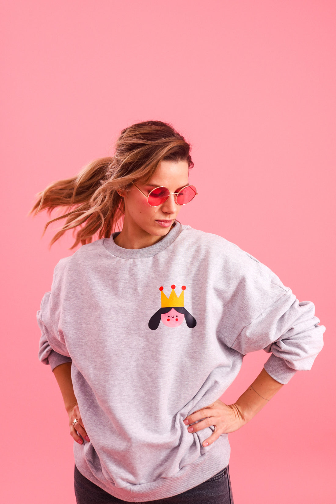 ERWACHSENEN SWEATSHIRT- QUEEN AUF GRAU MELIERT (LIEFERUNG CA. 14)
