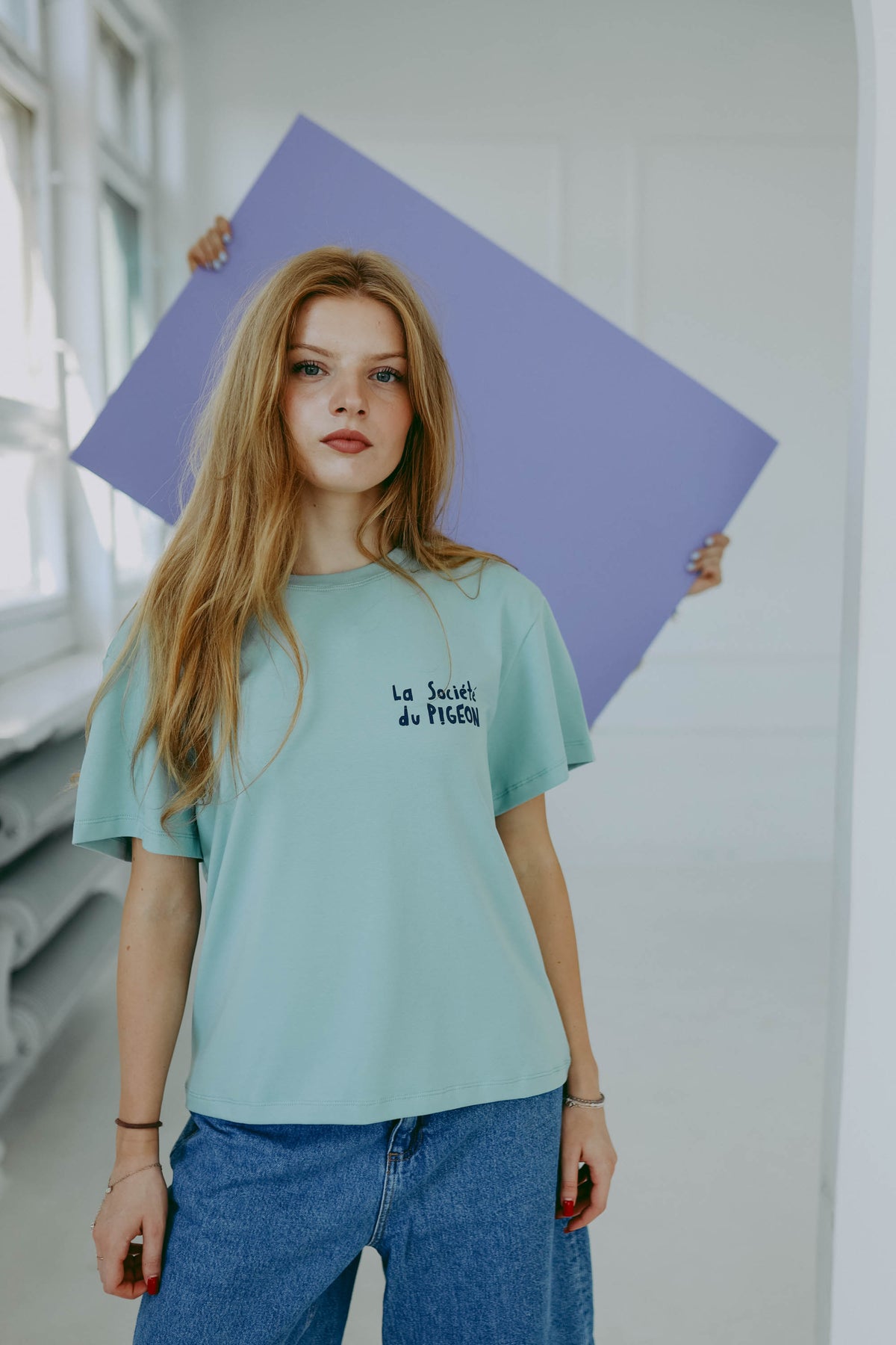 BRUST RAUS - BOXY T-SHIRT - Halfbird x DGU - ART Kollektion