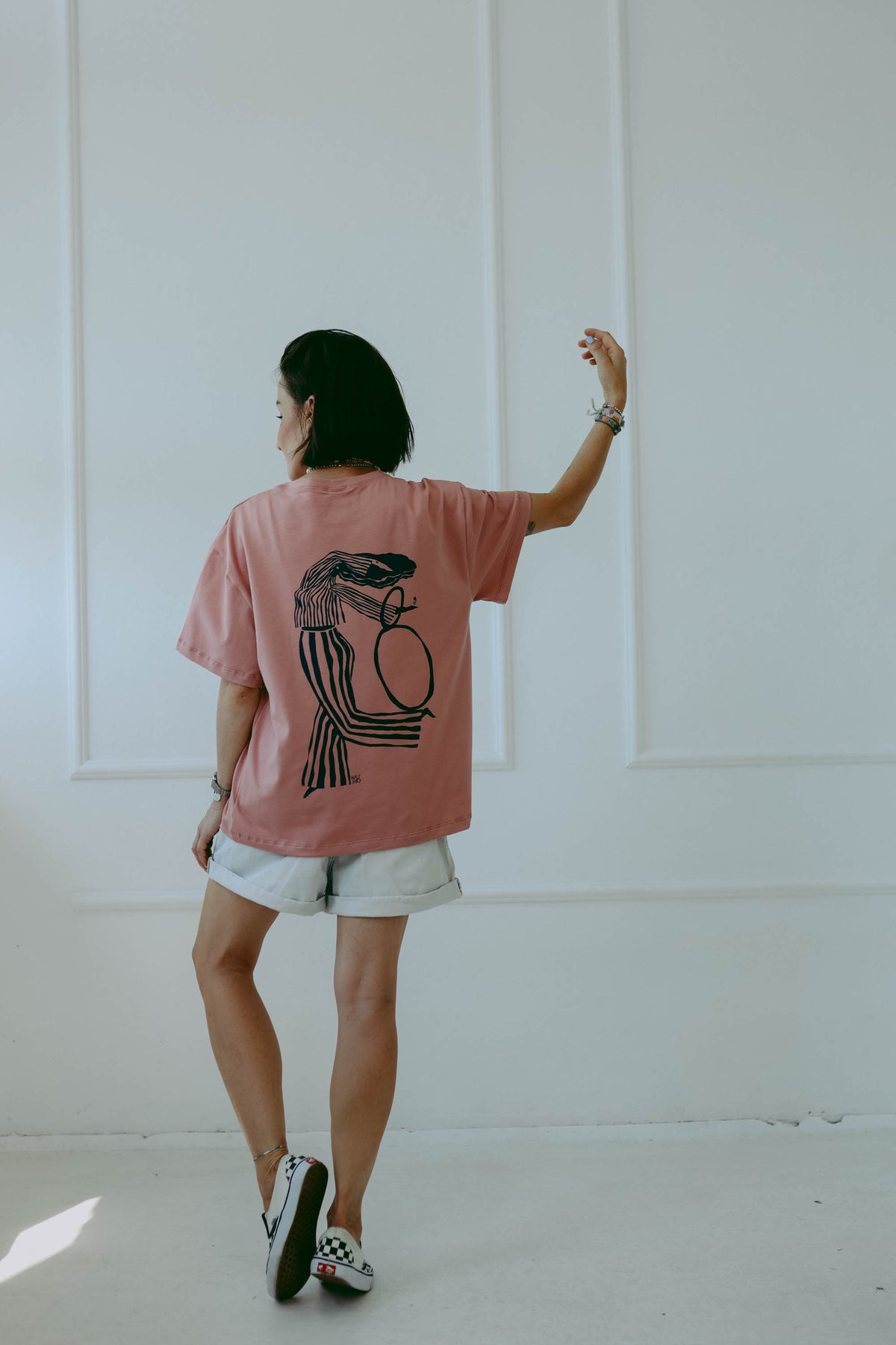 DANCE - BOXY T-SHIRT - Halfbird x DGU - ART Kollektion