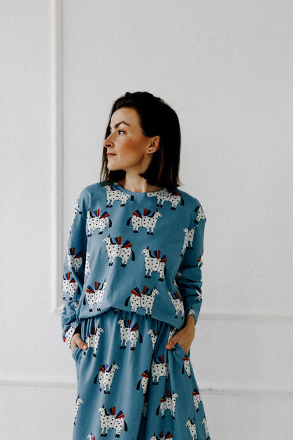 PRE ORDER - PFERDE AUF BLAU - LONGSLEEVE