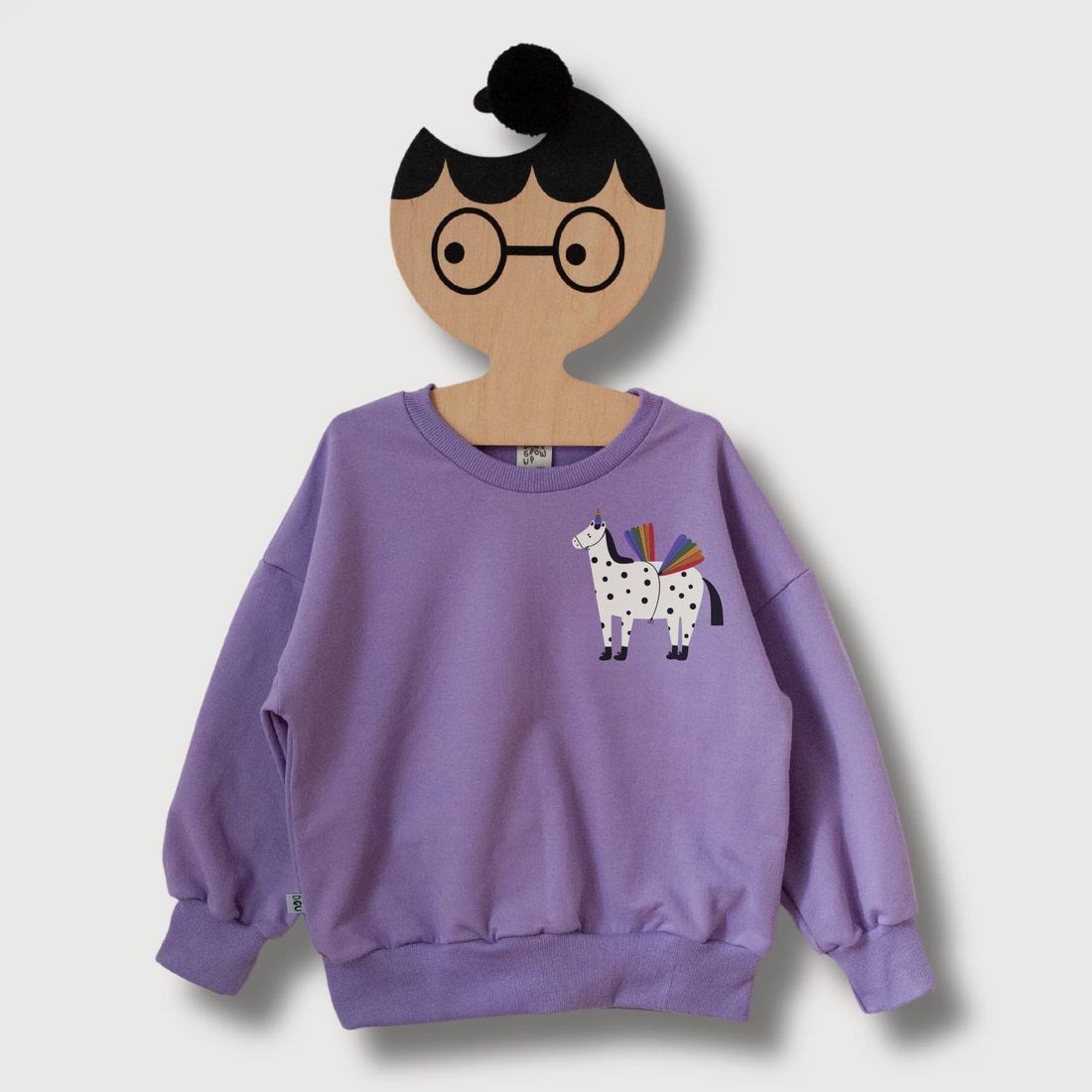 REGENBOGEN PFERD AUF LILA - ERWACHSENEN SWEATSHIRT