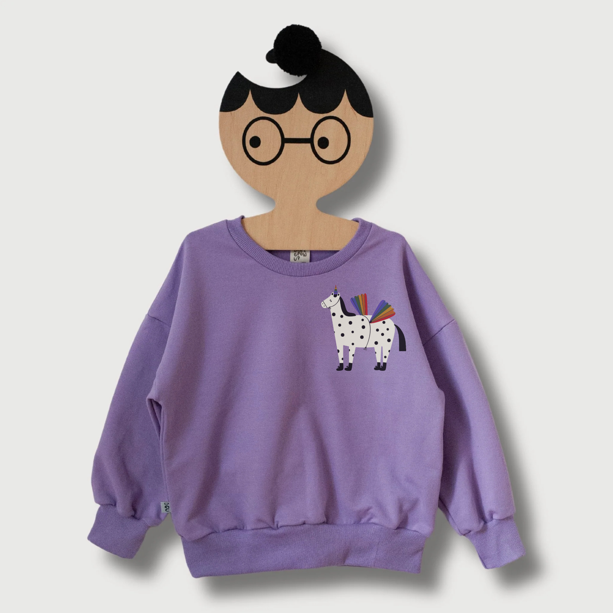 REGENBOGEN PFERD AUF LILA - ERWACHSENEN SWEATSHIRT